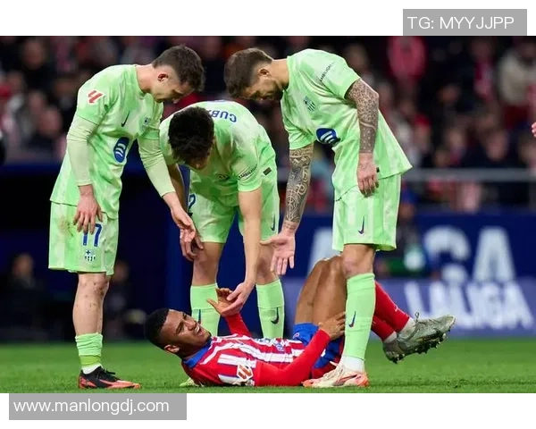 西甲激战切尔西绝杀巴萨补时进球引爆全场精彩瞬间回顾