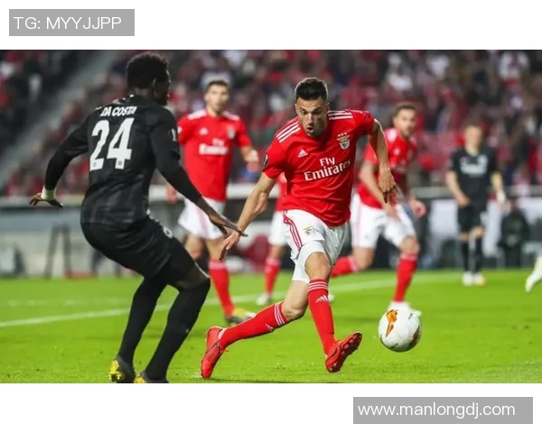 欧联杯激战：莱比锡逆转本菲卡全场精彩瞬间回顾